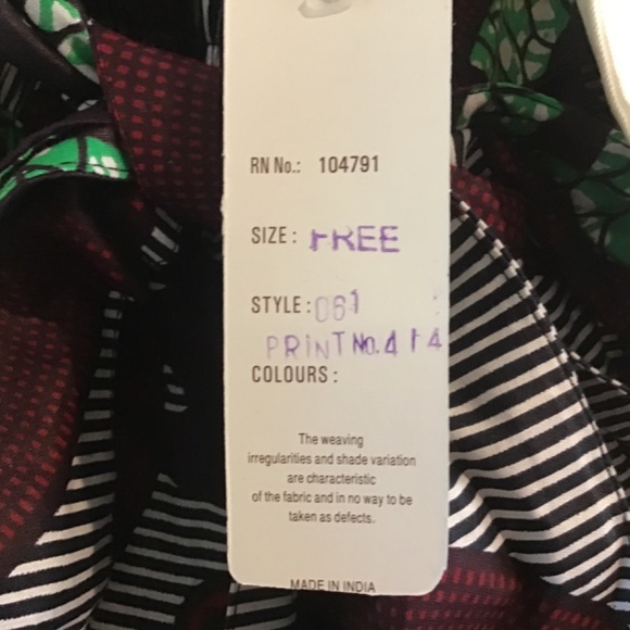 Multi print wide-legged split skirt with pockets - Size OS - Picture 6 of 7